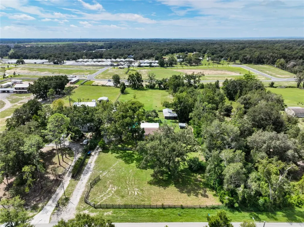 4716 W Kelly Park Road Apopka FL 32712