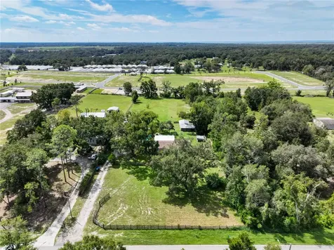 4716 W Kelly Park Road Apopka FL 32712