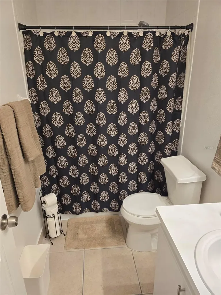136 Knotts Lane Kissimmee FL 34743