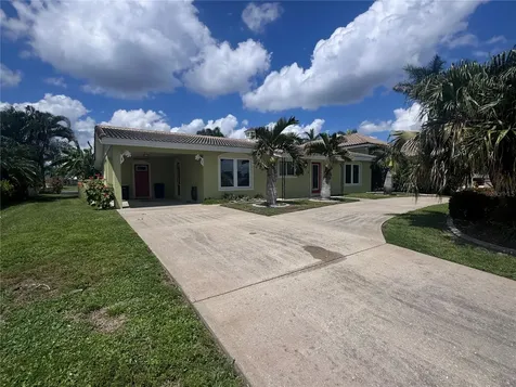 2426 Flora Lane Punta Gorda FL 33950