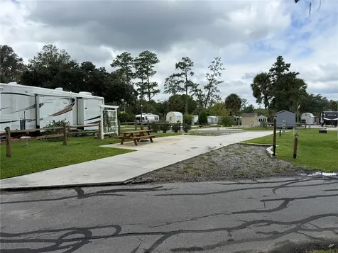 2870 NE 103rd Avenue Silver Springs FL 34488