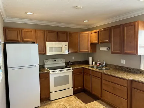 2100 N Peninsula Avenue New Smyrna Beach FL 32169