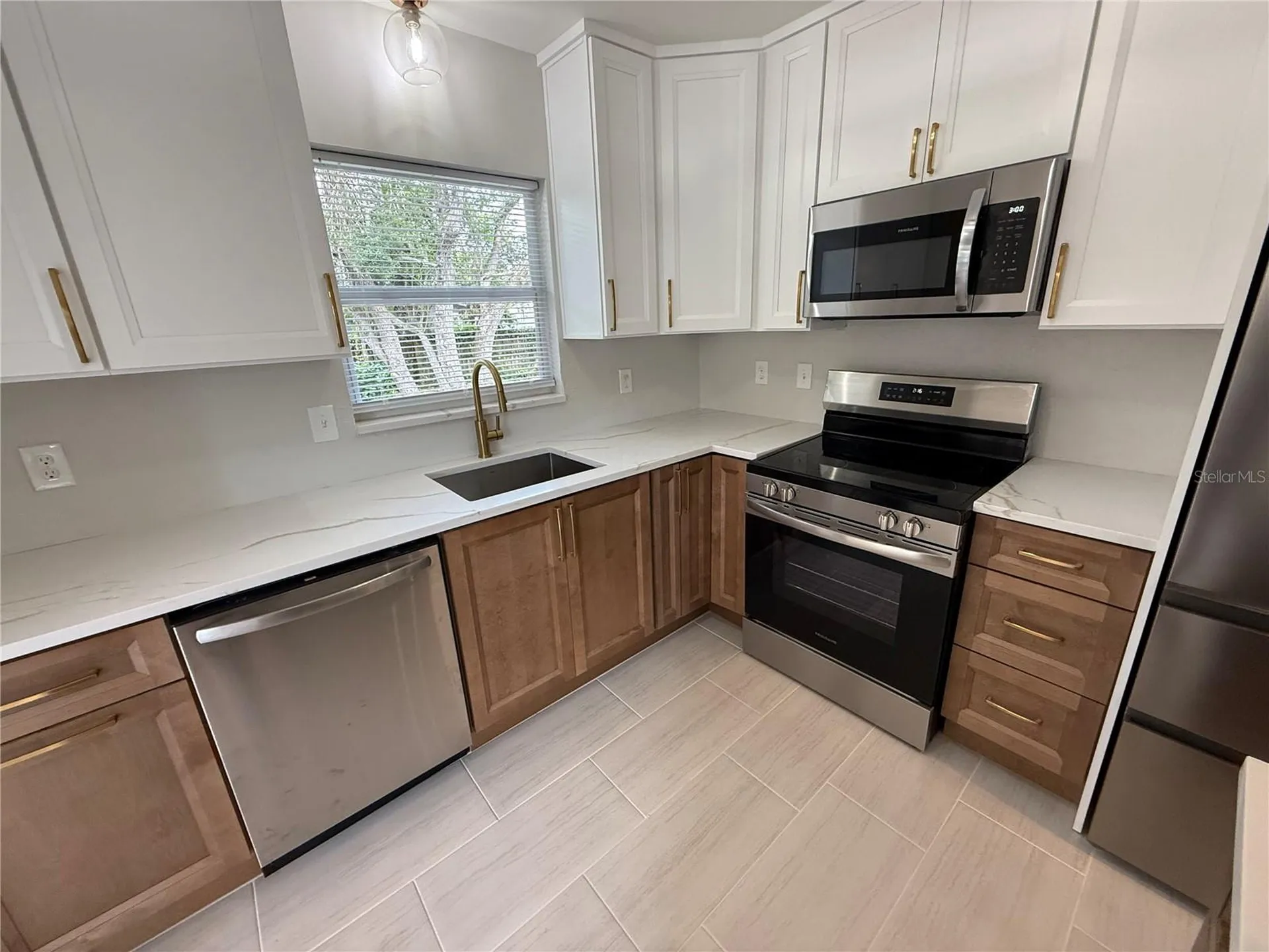 3135 Alta Vista Street Sarasota FL 34237