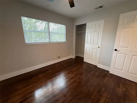 3135 Alta Vista Street Sarasota FL 34237