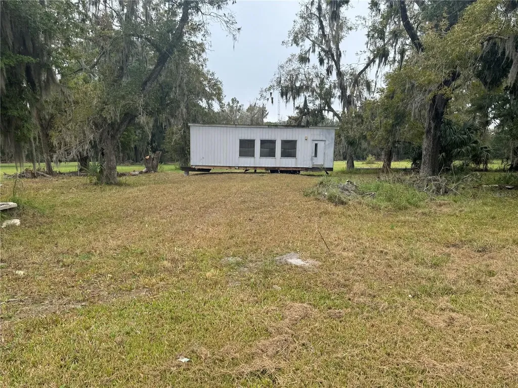 108 E Market Road Starke FL 32091