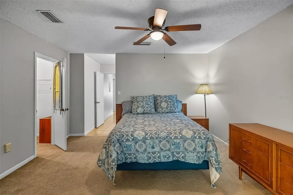 2746 SW 14 Drive Gainesville FL 32608
