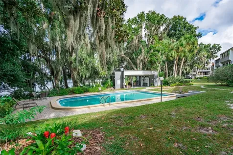 2746 SW 14 Drive Gainesville FL 32608