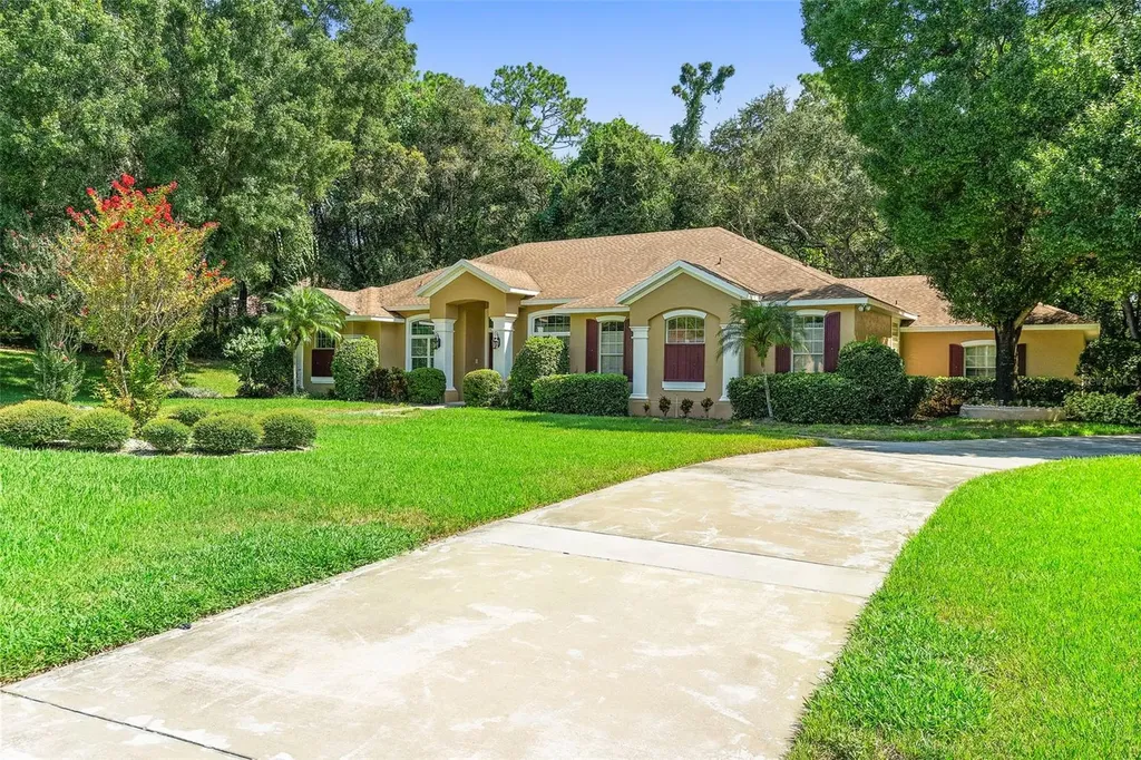 1621 Timber Hills Drive Deland FL 32724