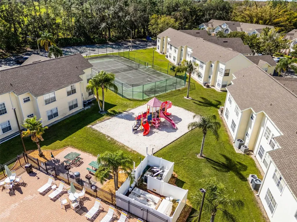 5004 Laguna Bay Circle Kissimmee FL 34746
