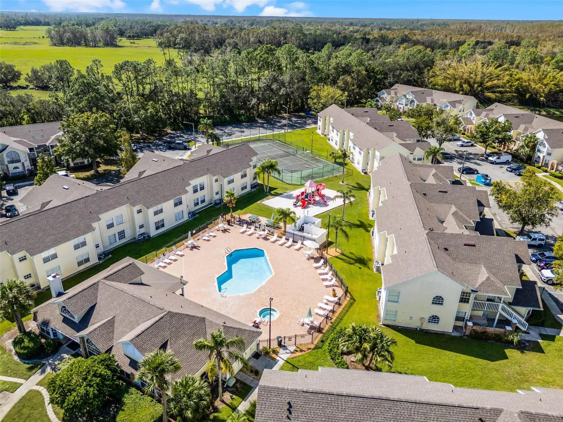 5004 Laguna Bay Circle Kissimmee FL 34746