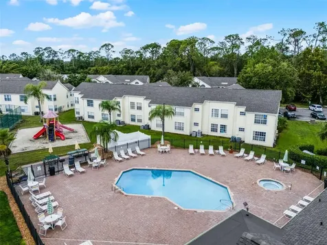 5004 Laguna Bay Circle Kissimmee FL 34746
