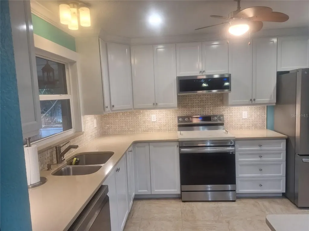 9613 Leeward Avenue Largo FL 33773