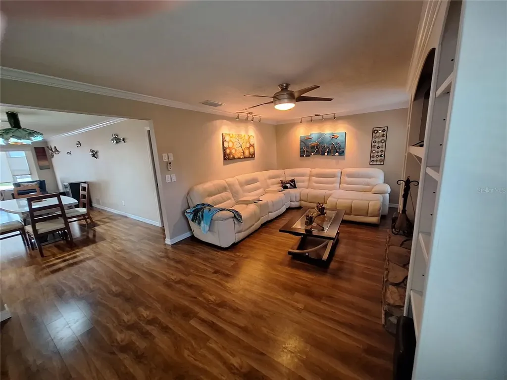 9613 Leeward Avenue Largo FL 33773