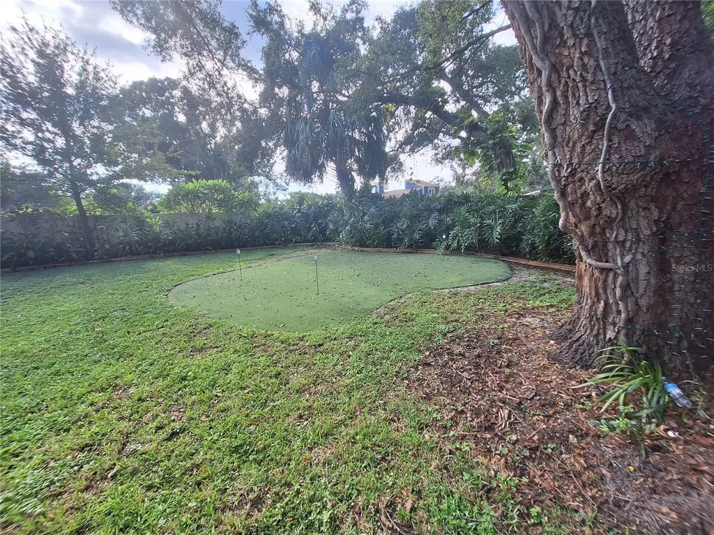 9613 Leeward Avenue Largo FL 33773