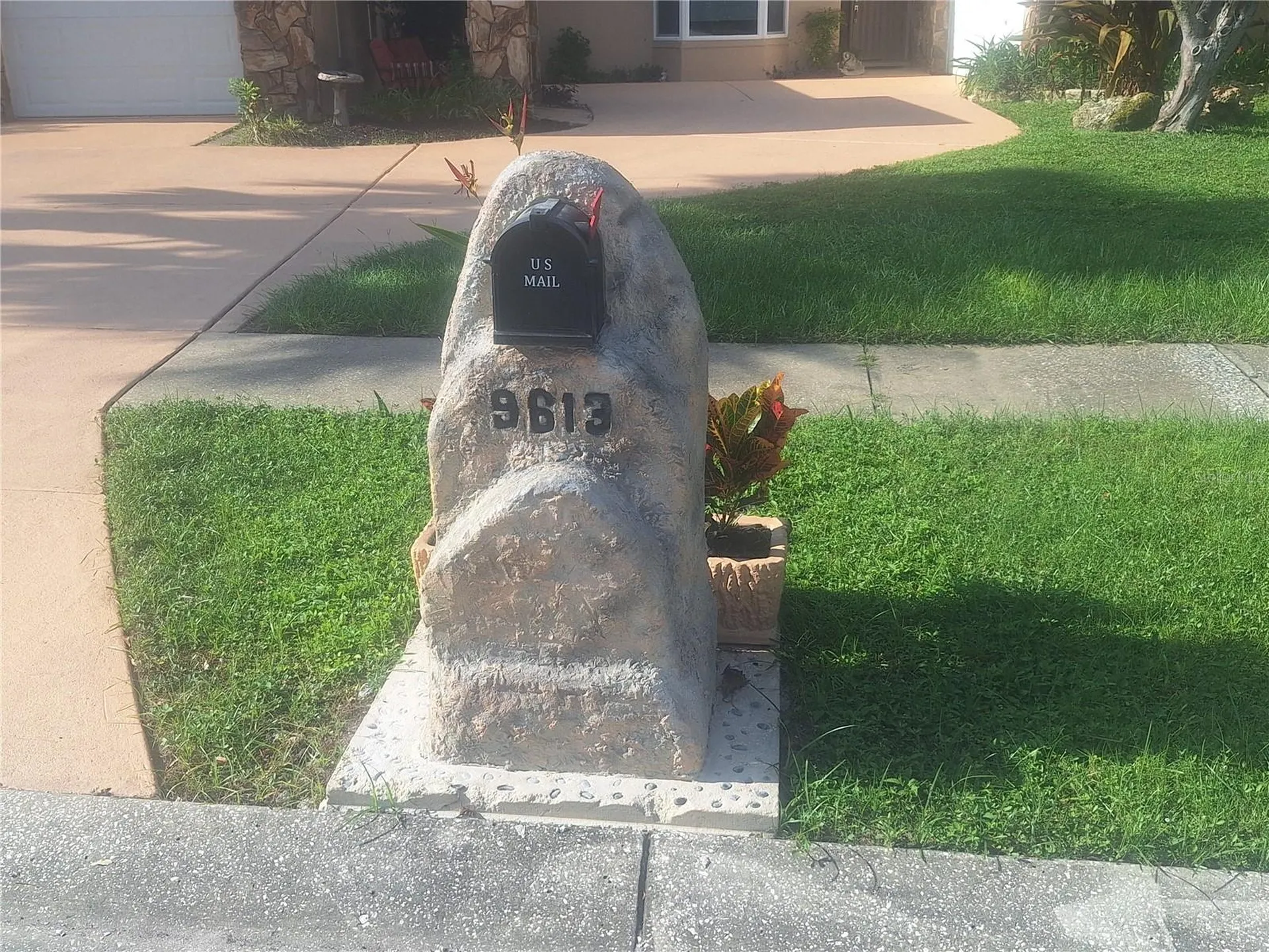 9613 Leeward Avenue Largo FL 33773