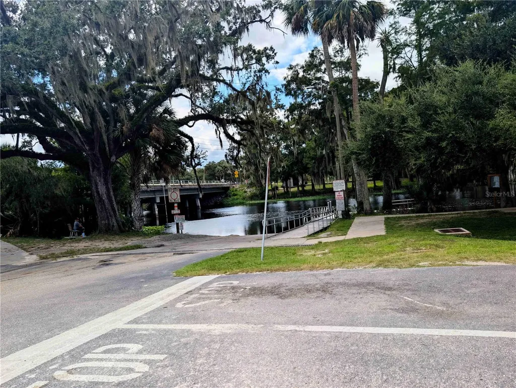 2259 W Wildflower Court Dunnellon FL 34434