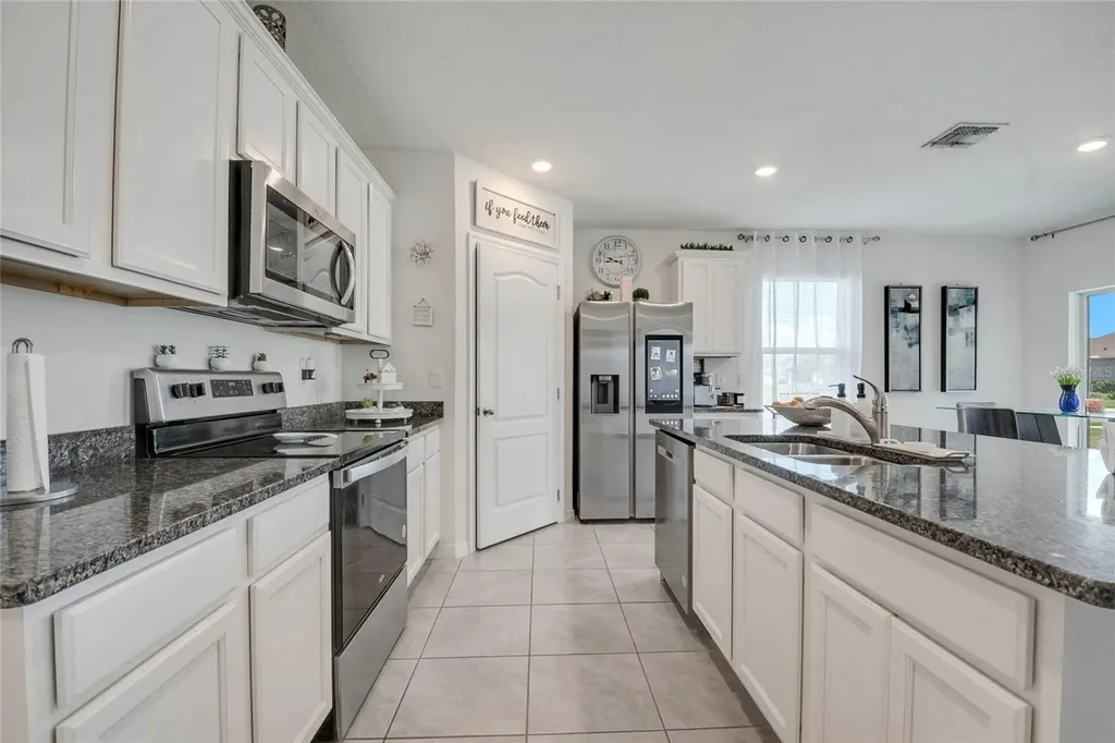 5258 Mahogany Drive Mount Dora FL 32757