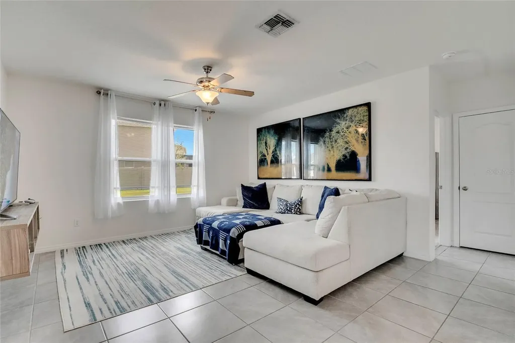 5258 Mahogany Drive Mount Dora FL 32757