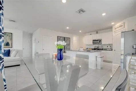 5258 Mahogany Drive Mount Dora FL 32757