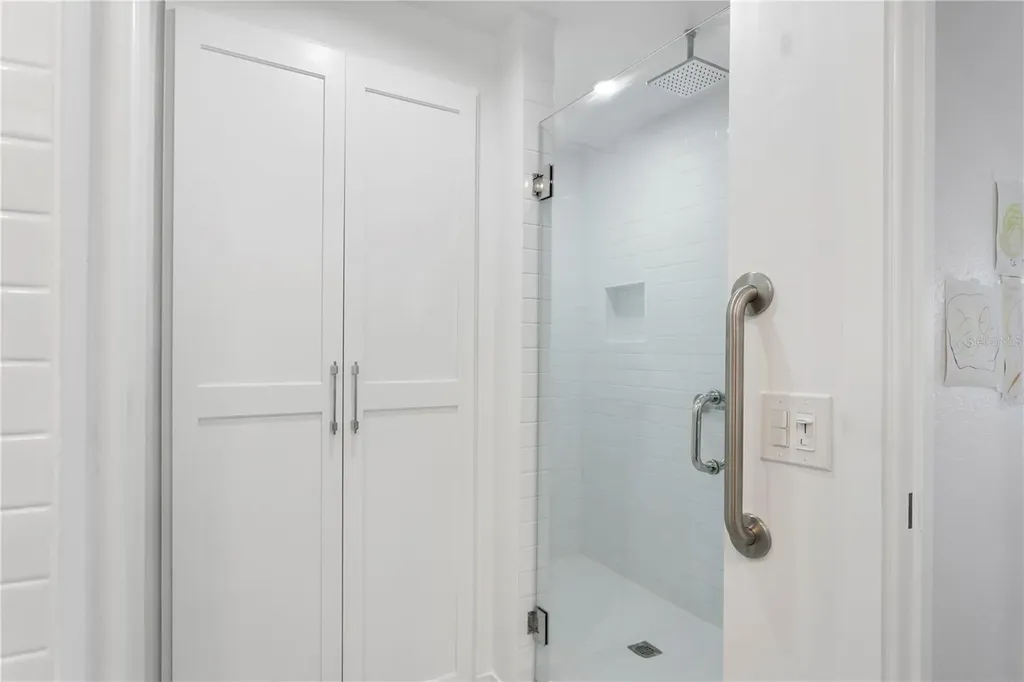 4993 Bacopa Lane S St Petersburg FL 33715