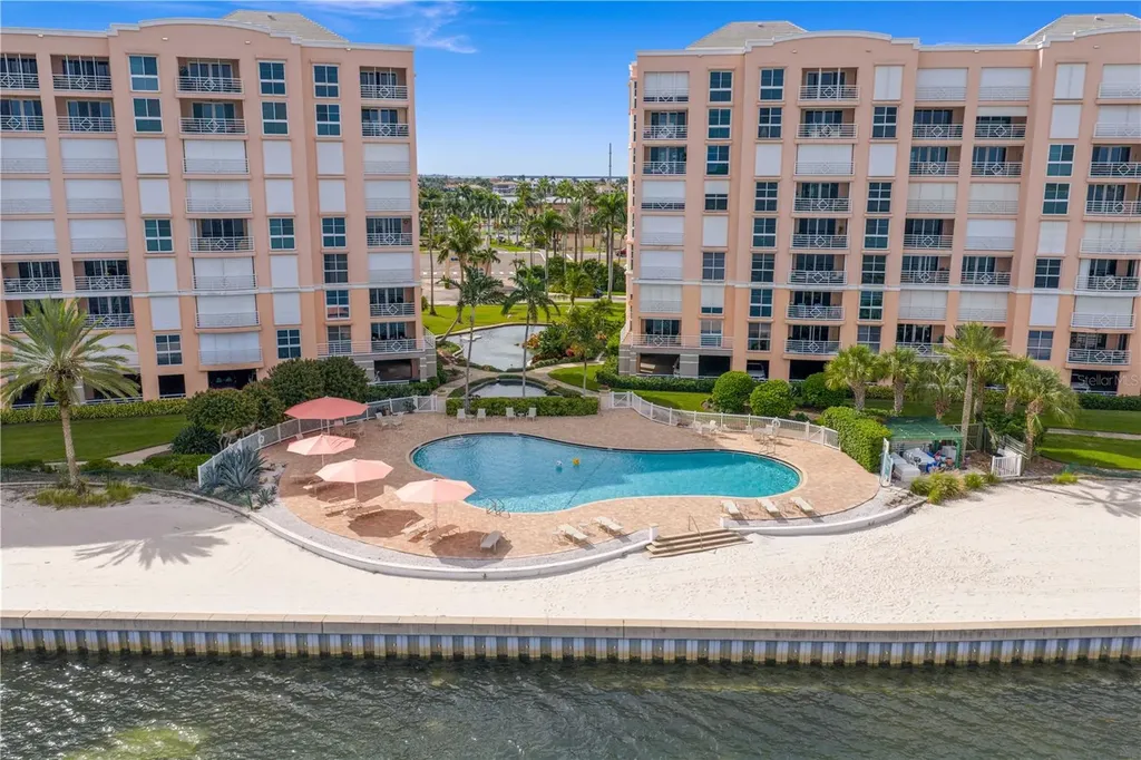 4993 Bacopa Lane S St Petersburg FL 33715
