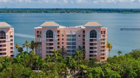 4993 Bacopa Lane S St Petersburg FL 33715