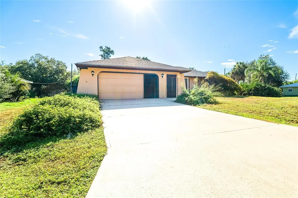 537 Verona Street Port Charlotte FL 33948