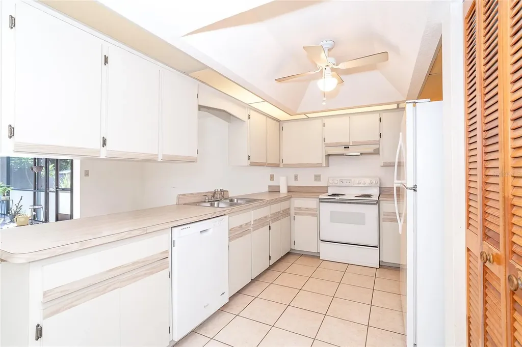 537 Verona Street Port Charlotte FL 33948