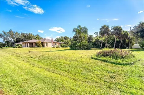 537 Verona Street Port Charlotte FL 33948