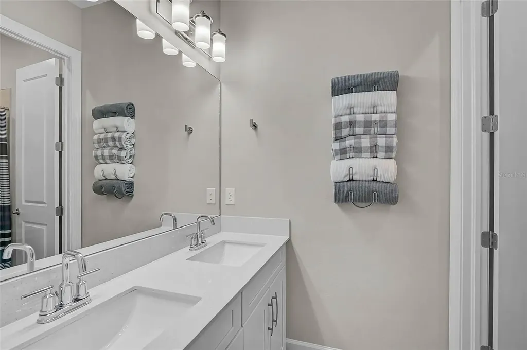 6600 Dovekey Drive Sarasota FL 34241