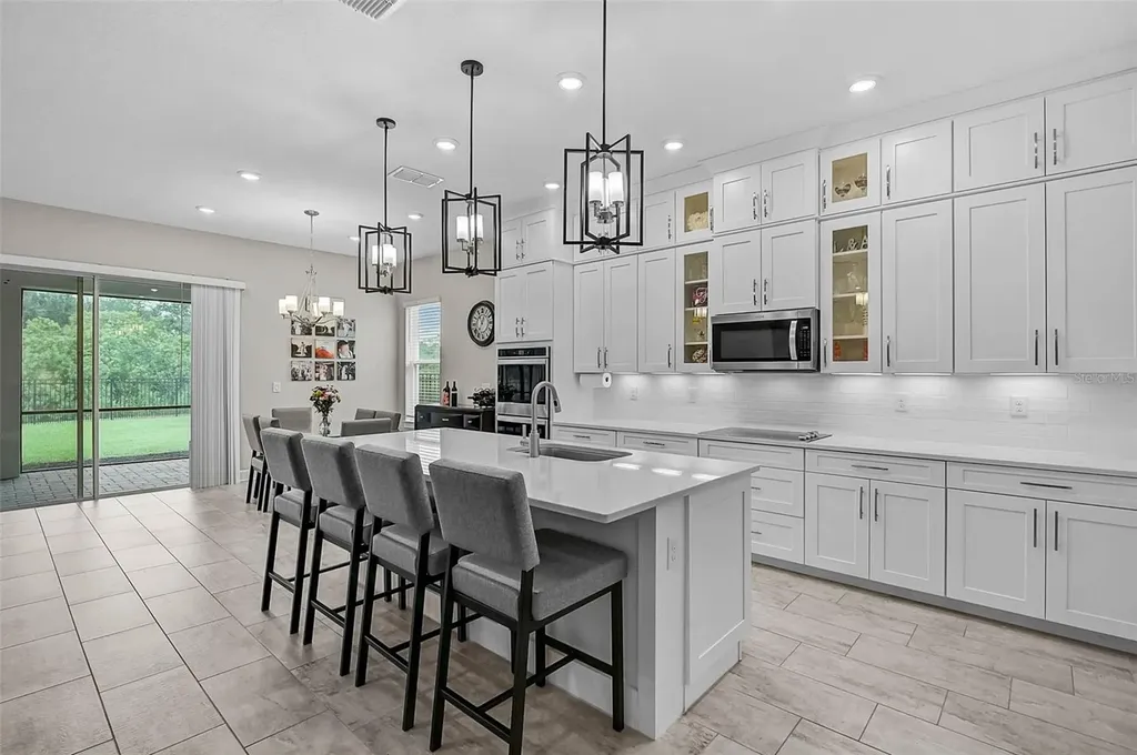 6600 Dovekey Drive Sarasota FL 34241