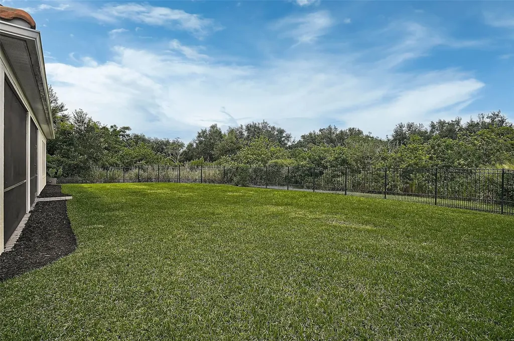 6600 Dovekey Drive Sarasota FL 34241
