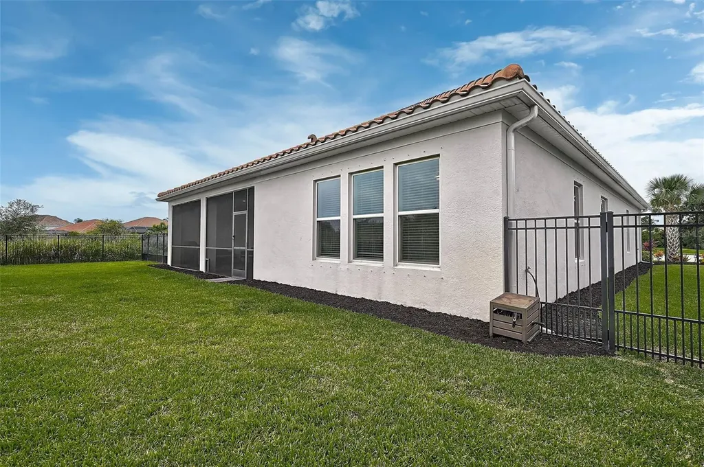6600 Dovekey Drive Sarasota FL 34241