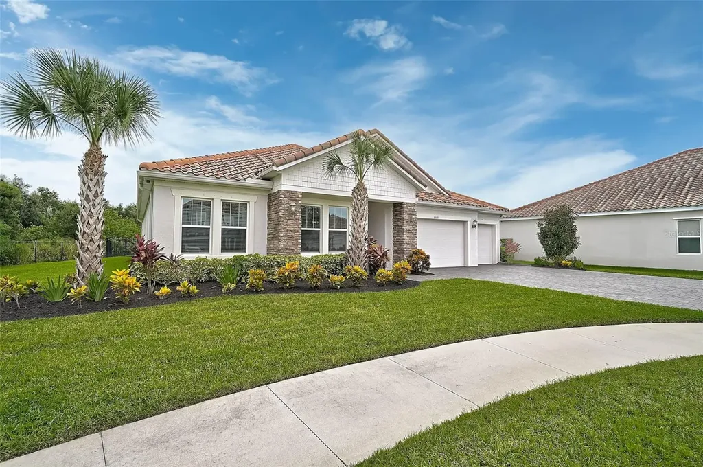 6600 Dovekey Drive Sarasota FL 34241