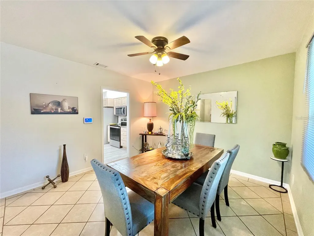 2006 NW 35th Terrace Gainesville FL 32605