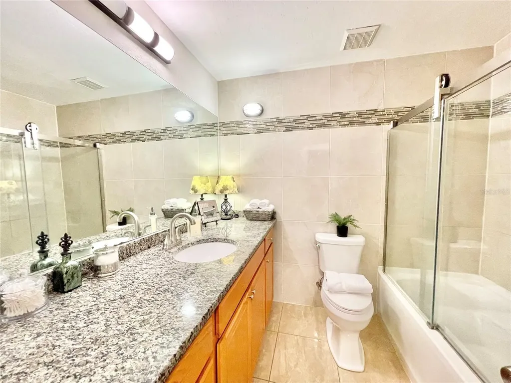 2006 NW 35th Terrace Gainesville FL 32605