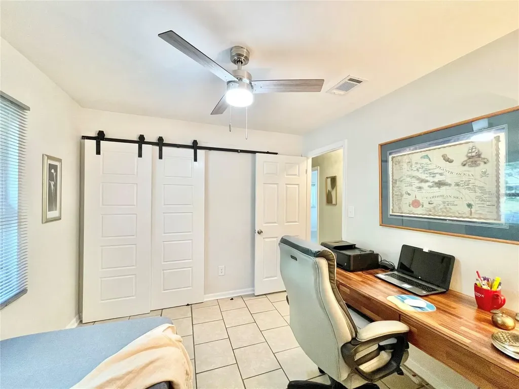 2006 NW 35th Terrace Gainesville FL 32605