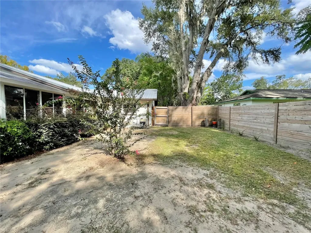 2006 NW 35th Terrace Gainesville FL 32605