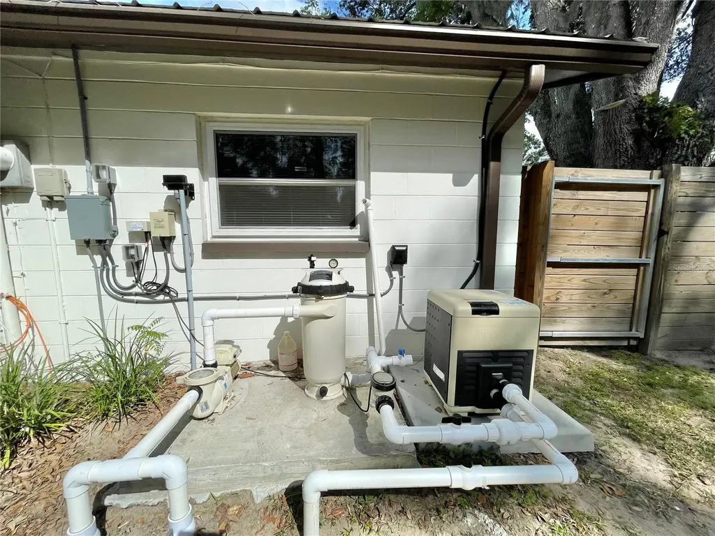 2006 NW 35th Terrace Gainesville FL 32605