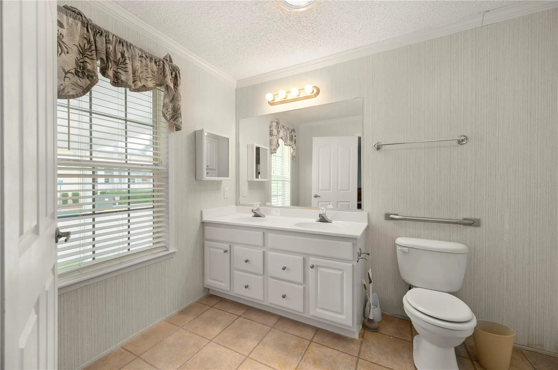 2 Holland Drive Punta Gorda FL 33950