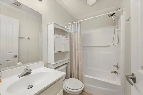 2 Holland Drive Punta Gorda FL 33950