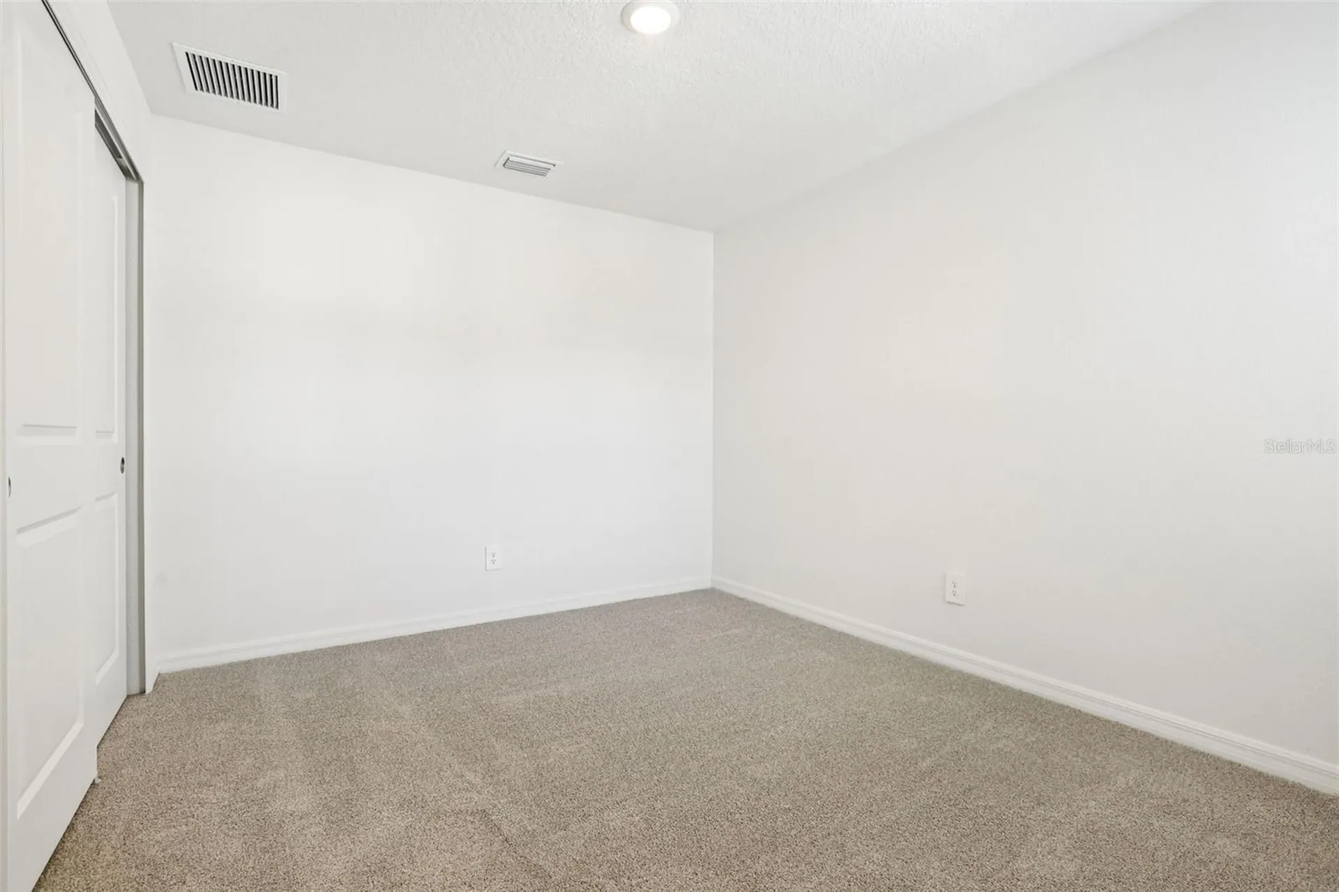 1120 Bradford Park Drive Ormond Beach FL 32174