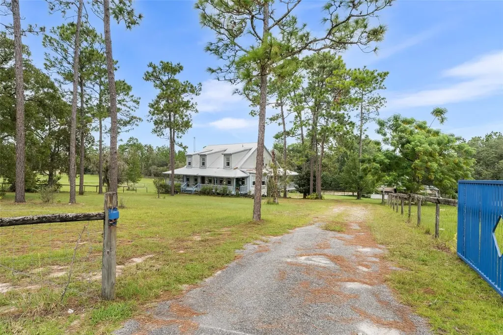 13651 SE 73rd Lane Morriston FL 32668