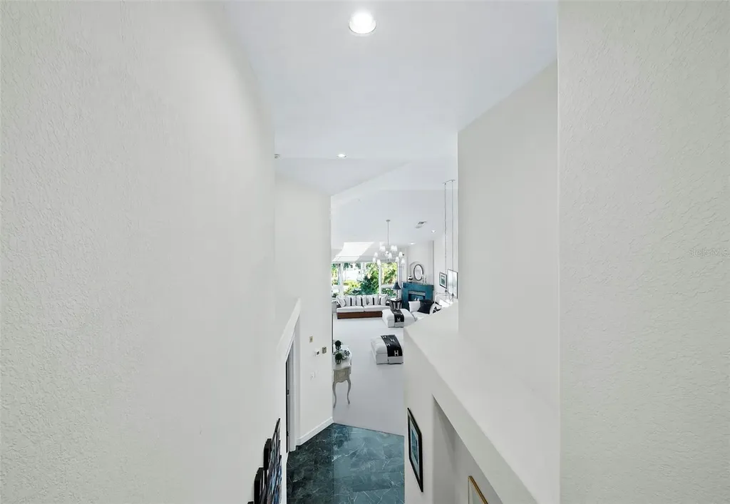 370 Gulf Of Mexico Drive Longboat Key FL 34228