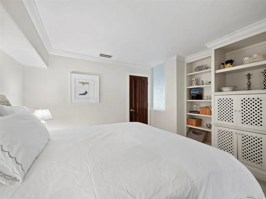 370 Gulf Of Mexico Drive Longboat Key FL 34228