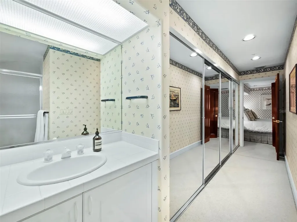 370 Gulf Of Mexico Drive Longboat Key FL 34228