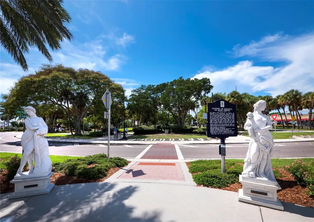 370 Gulf Of Mexico Drive Longboat Key FL 34228