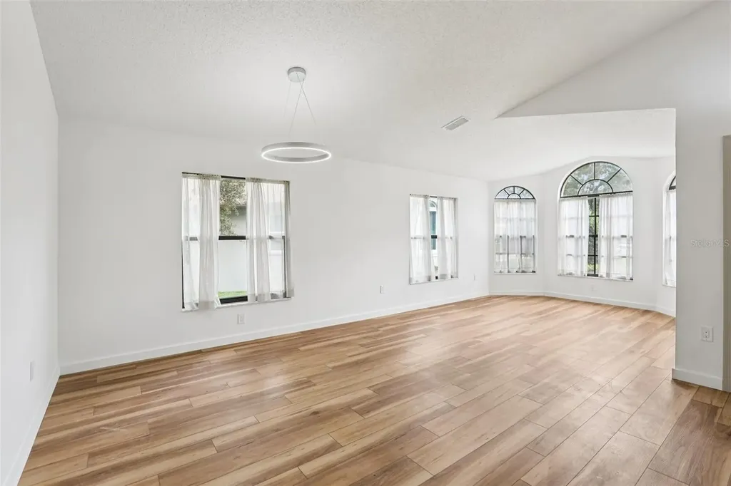533 Bent Oak Court Spring Hill FL 34609