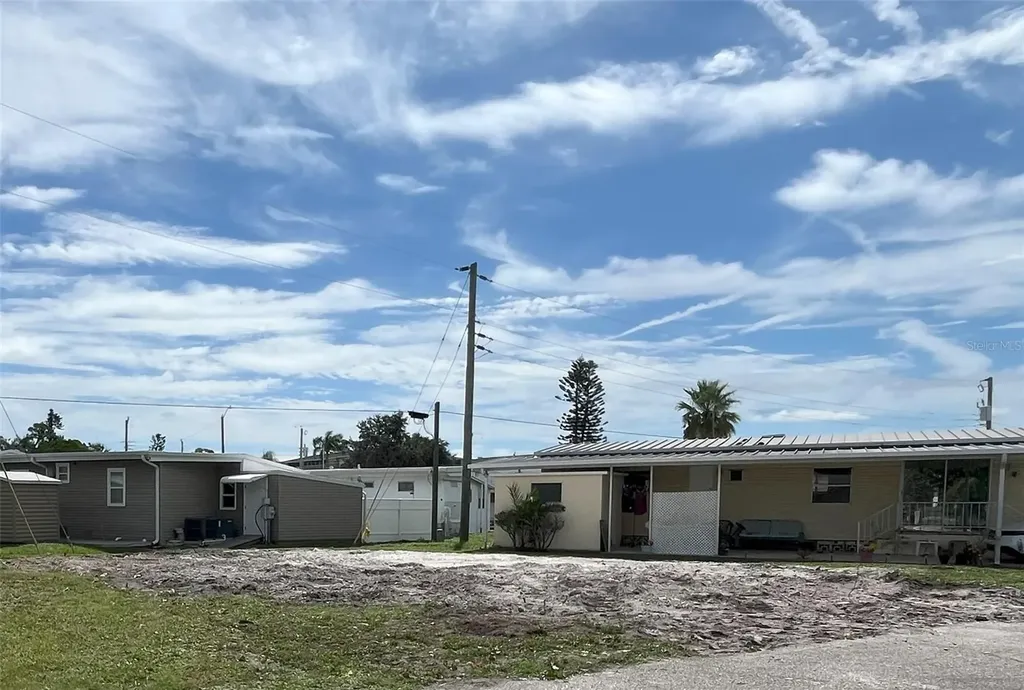 6903 E Bayou Lane Bradenton FL 34207