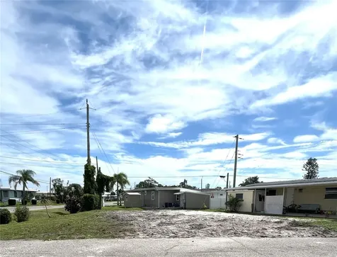 6903 E Bayou Lane Bradenton FL 34207